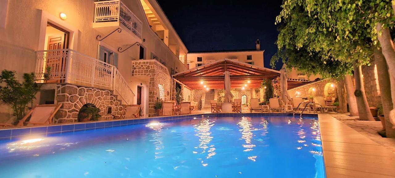 Kastro Hotel Spetses Town Extérieur photo