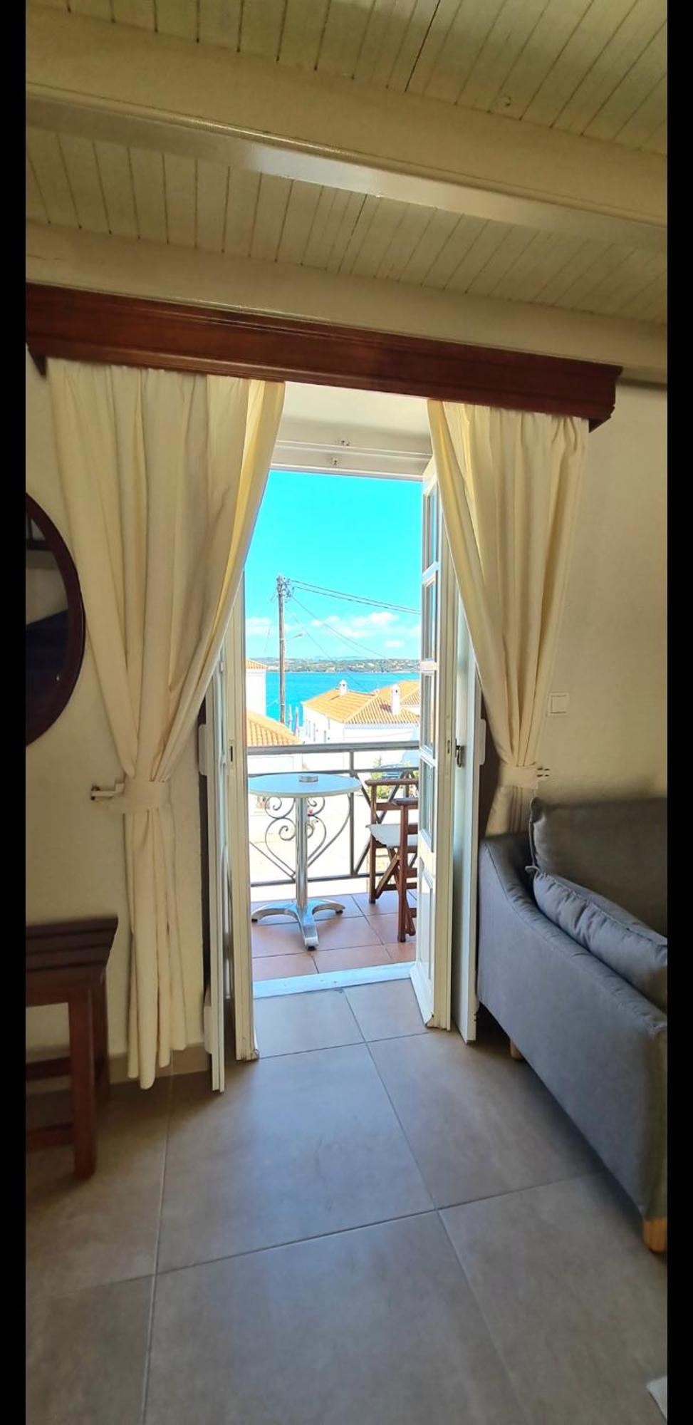 Kastro Hotel Spetses Town Chambre photo